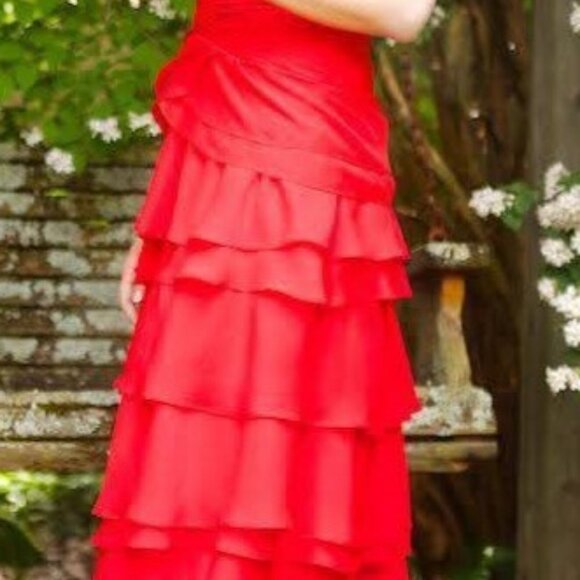 Red Prom Dress - Picture 5 of 5